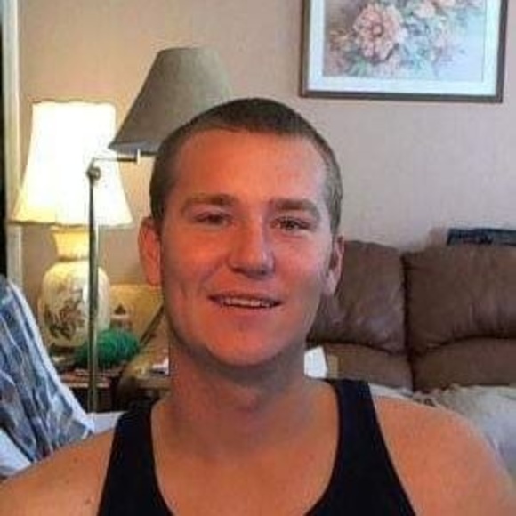 Meet your Posher, David - Picture 1 of 1